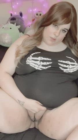 BBW Chubby Legs Pierced Pussy Pussy Lips clip