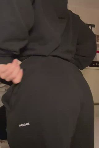 i know you would like to fuck my young flawless ass