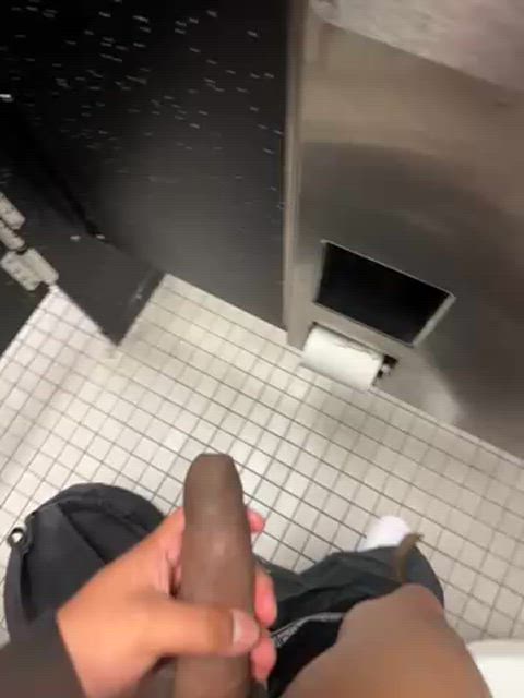 cumshot gay glory hole clip
