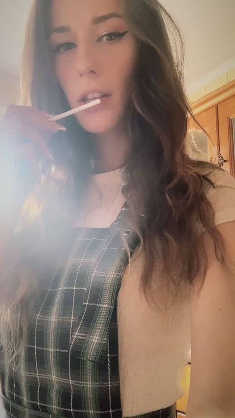 babe brunette smoking clip