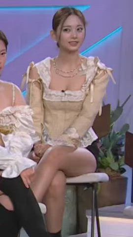 asian taiwanese thighs clip