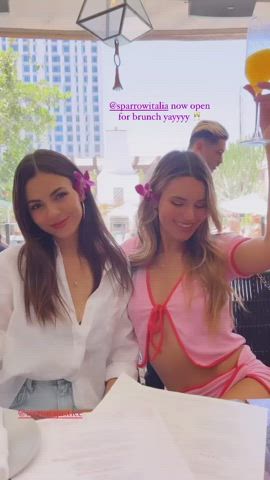 cleavage natural tits victoria justice clip