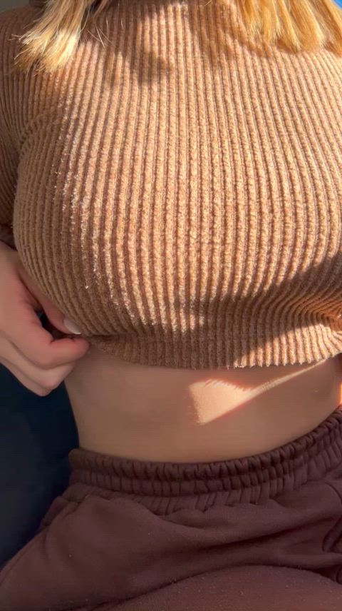 Just show you my soft boobs and ghosties