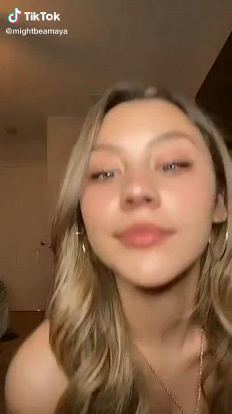 girls pretty sensual smile starlet tease teasing teen tiktok tits clip