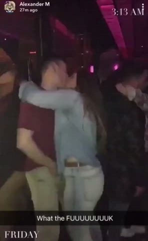 Amateur Blowjob Brunette Nightclub Public clip