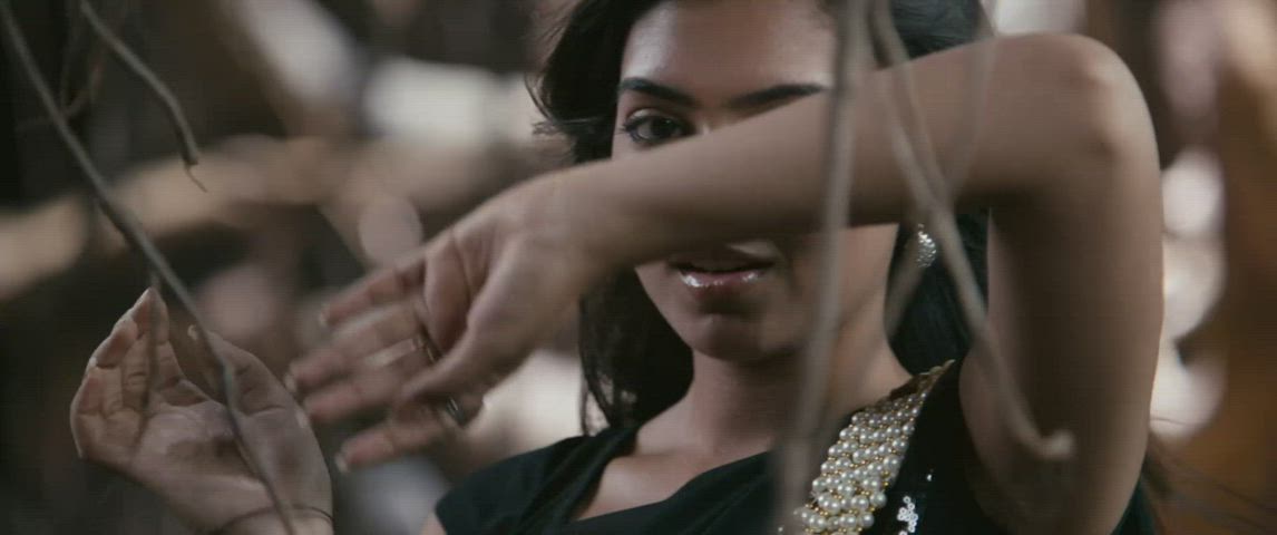 indian saree seduction clip