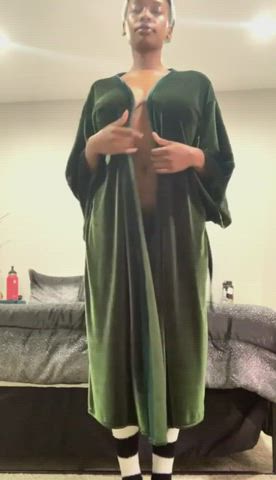 ebony hairy pussy tits clip
